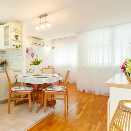 Marin-late Check In Available Spalato