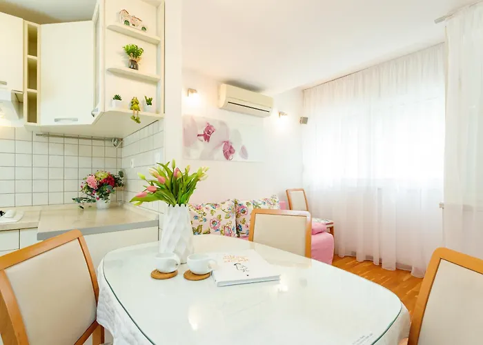 Marin-late Check In Available Spalato