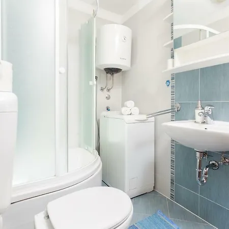 アパート Marin-late Check In Available スプリト