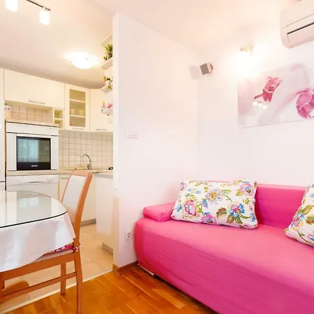 Marin-late Check In Available アパート スプリト